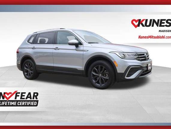 VOLKSWAGEN TIGUAN 4MOTION 2024 3VV2B7AX0RM034572 image VOLKSWAGEN TIGUAN 4MOTION 2024 3VV2B7AX0RM034572 image